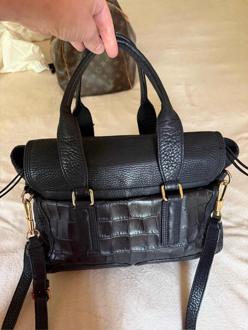 3.1 Phillip Lim Pashli Medium - Picture 2 of 16